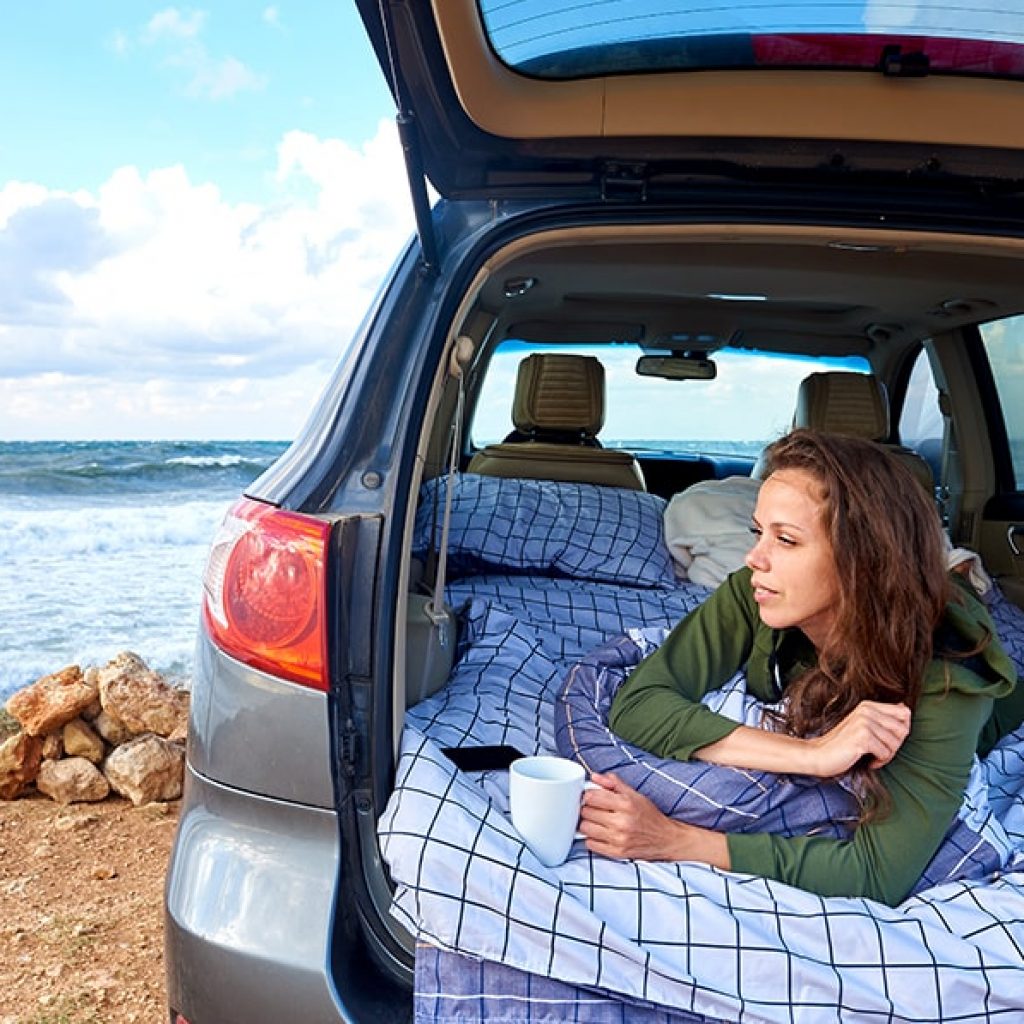 Matratze für Auto - günstige Übernachtung in Ihrem Auto! - Futon24